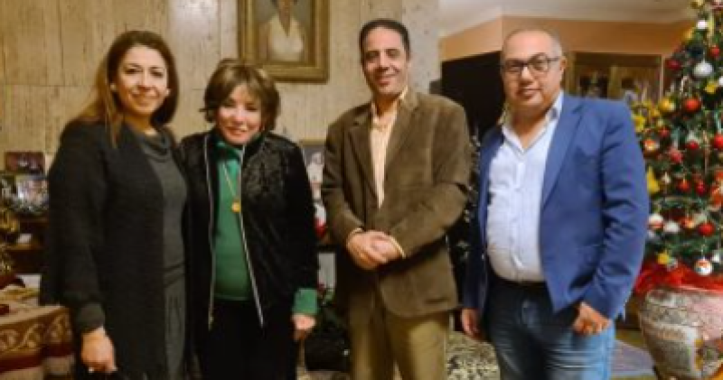 لبني عبد العزيز رئيسا شرفيا لمهرجان السينما العربية