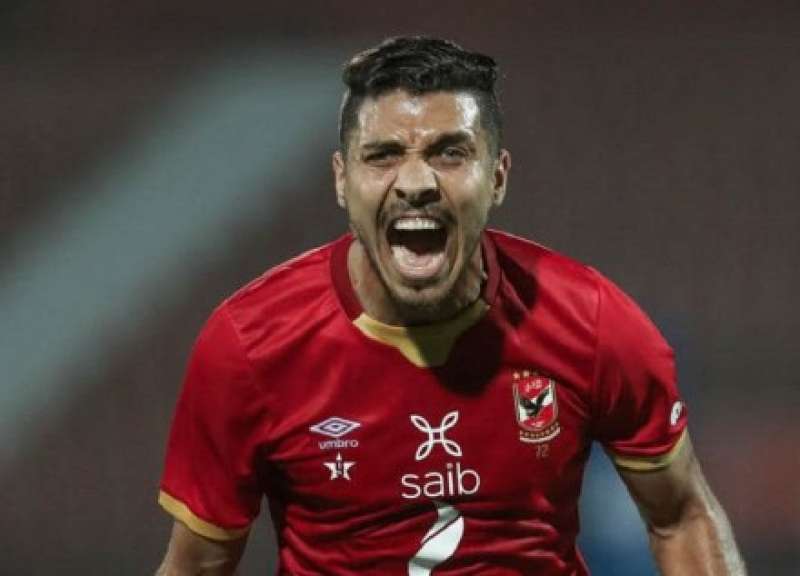 محمد شريف -لاعب الأهلي