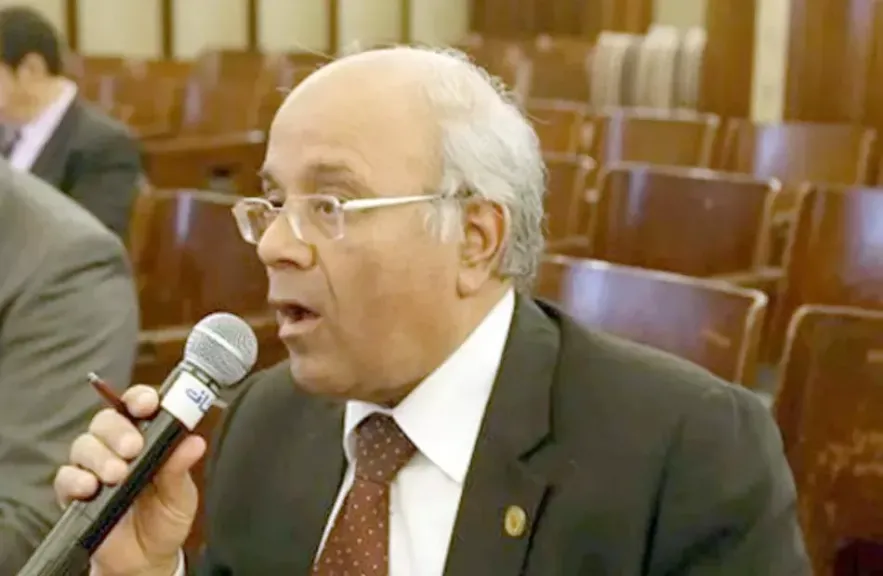 محمد عطية الفيومي 