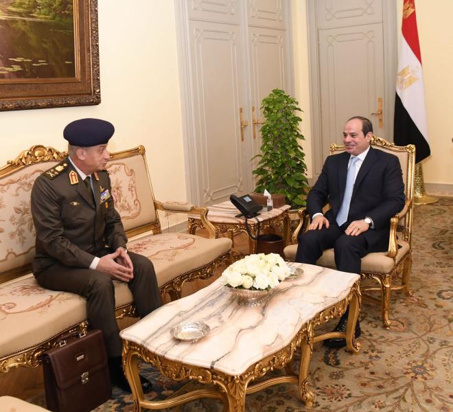 الرئيس السيسي ووزير الدفاع
