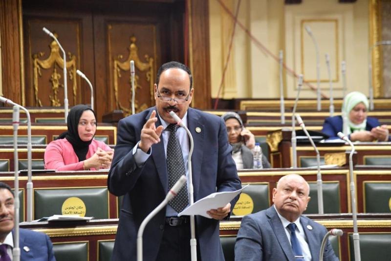 النائب أحمد قورة