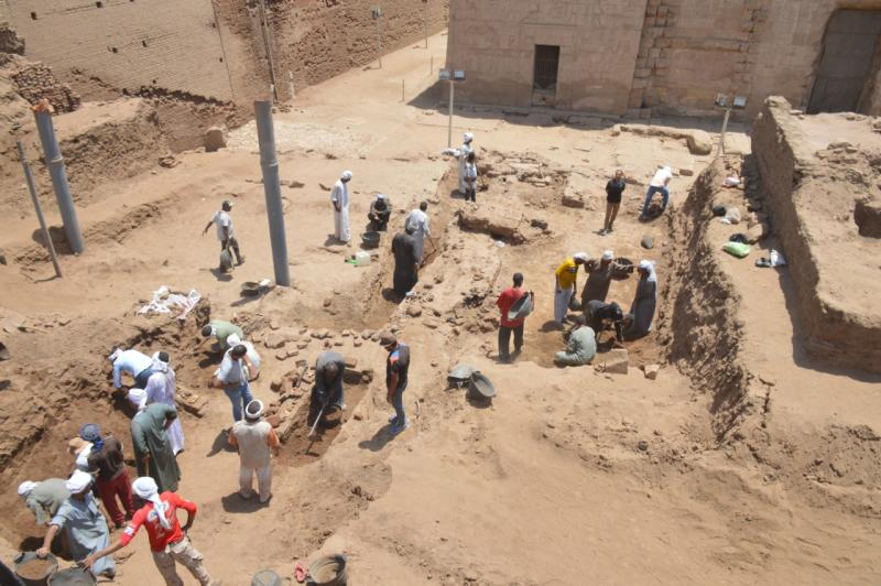 البدء في الكشف عن أجزاء معبد خنوم باسنا