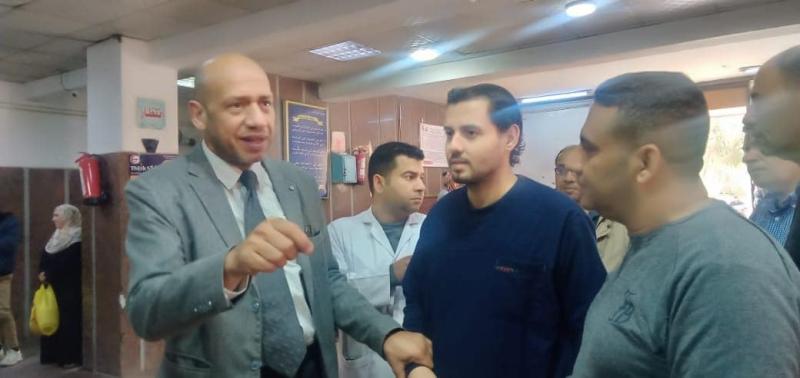 صحه الشرقية: مدير إدارة المستشفيات يتفقد مستشفى فاقوس العام 