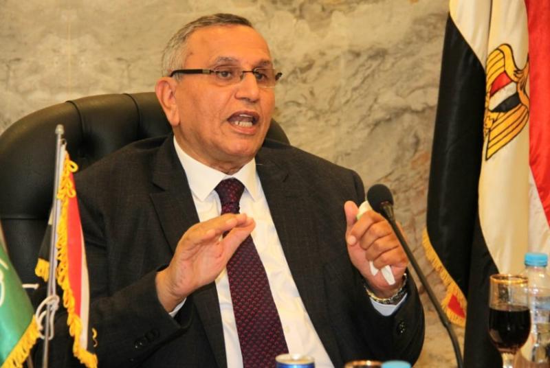 الدكتور عبدالسند يمامة