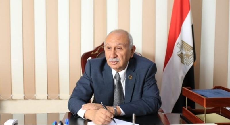 النائب أحمد عثمان