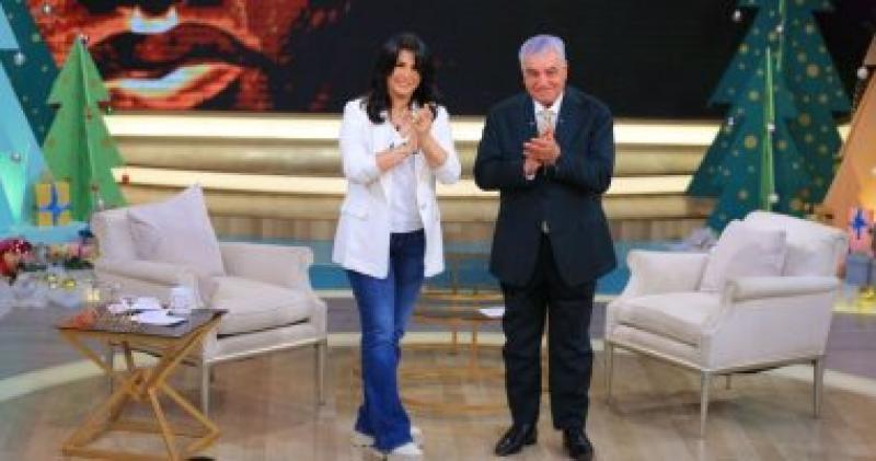 زاهي حواس ضيف منى الشاذلي