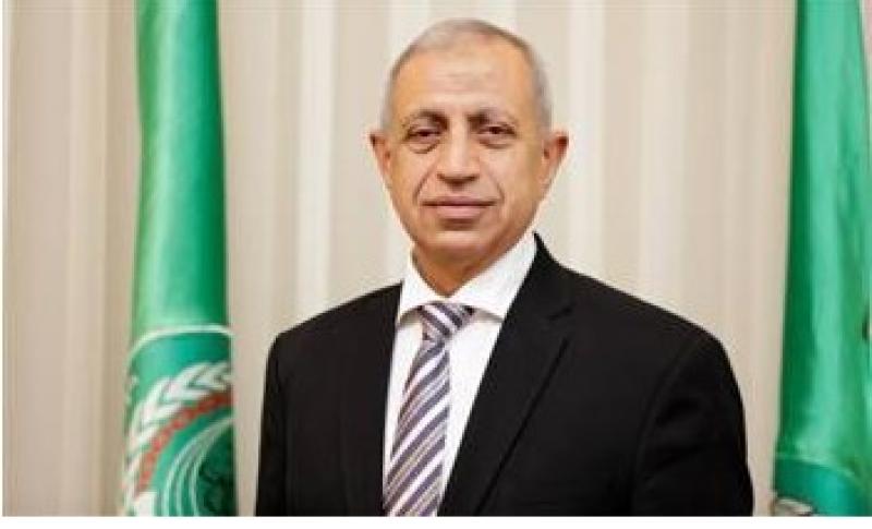 رئيس الأكاديمية العربية الدكتور إسماعيل عبدالغفار فرج