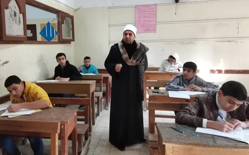 بدء امتحانات الفصل الدراسي الأول للنقل الثانوي بالشرقية الأزهرية