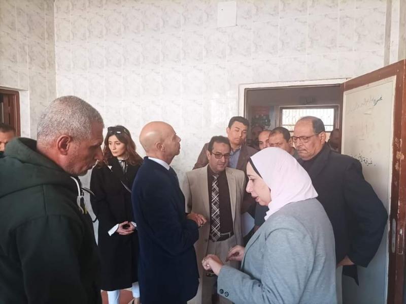 صحة الشرقية تشارك لجنة معاينة مبنى الوحدة الصحية بالزرزمون