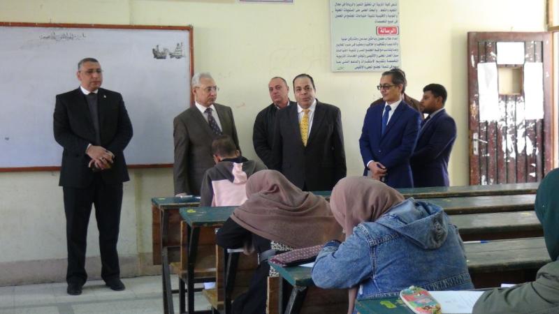 انطلاق مارثون امتحانات الفصل الدراسي الأول بجامعة المنيا