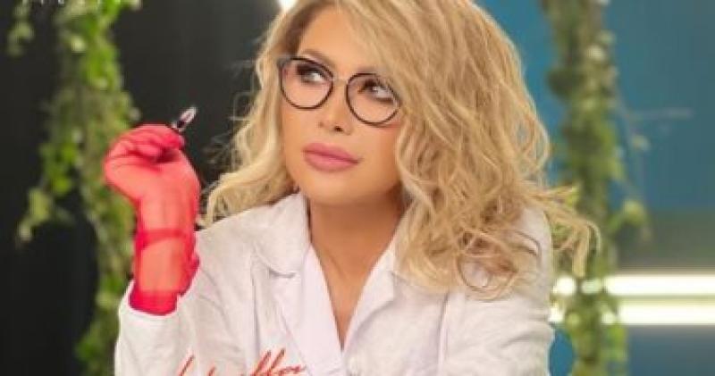   نوال الزغبى