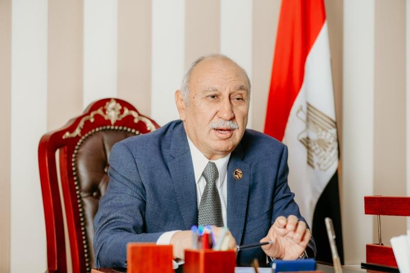 النائب  أحمد عثمان