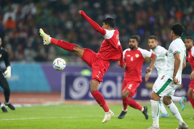 مباراة العراق وعمان 
