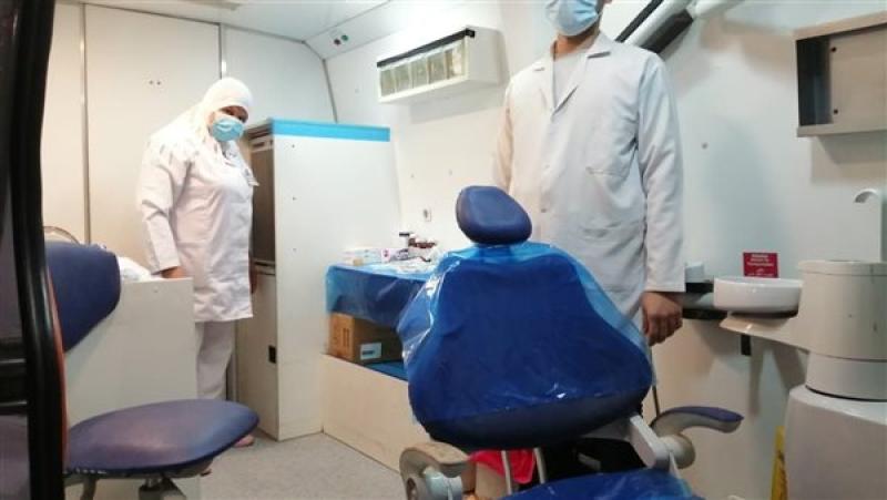سيارات إسعاف وفرق طبية بمحيط كنائس المنيا.. تزامنًا مع احتفالات بعيد الميلاد
