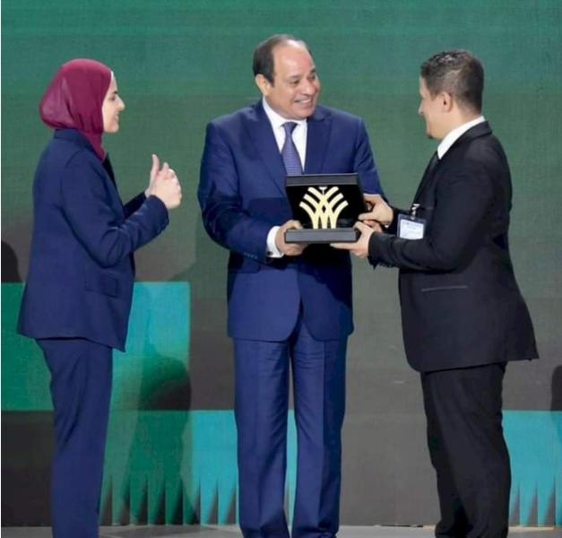 جانب من تكريم الرئيس للاشخاص ذو الاعاقة