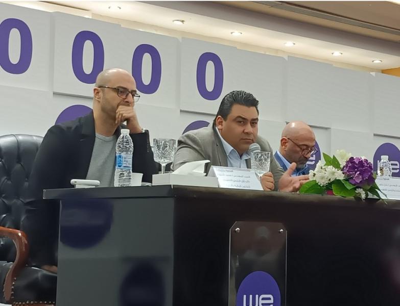 المصرية للاتصالات تستحوذ على 34 من إيرادات سوق الاتصالات بمصر