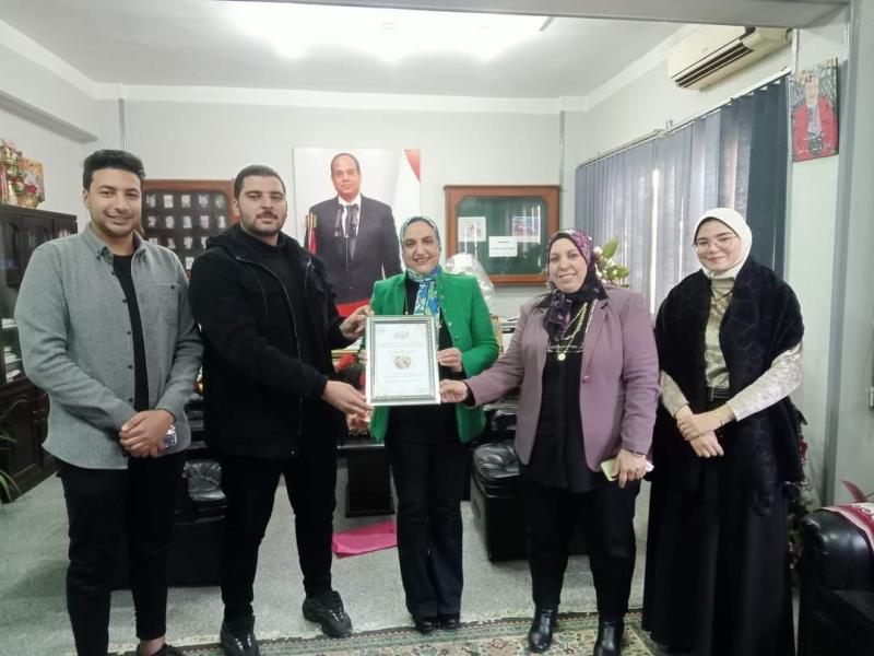 وكيل وزارة الشباب والرياضة بالدقهلية تلتقى أعضاء اتحاد طلاب تحيا مصر 