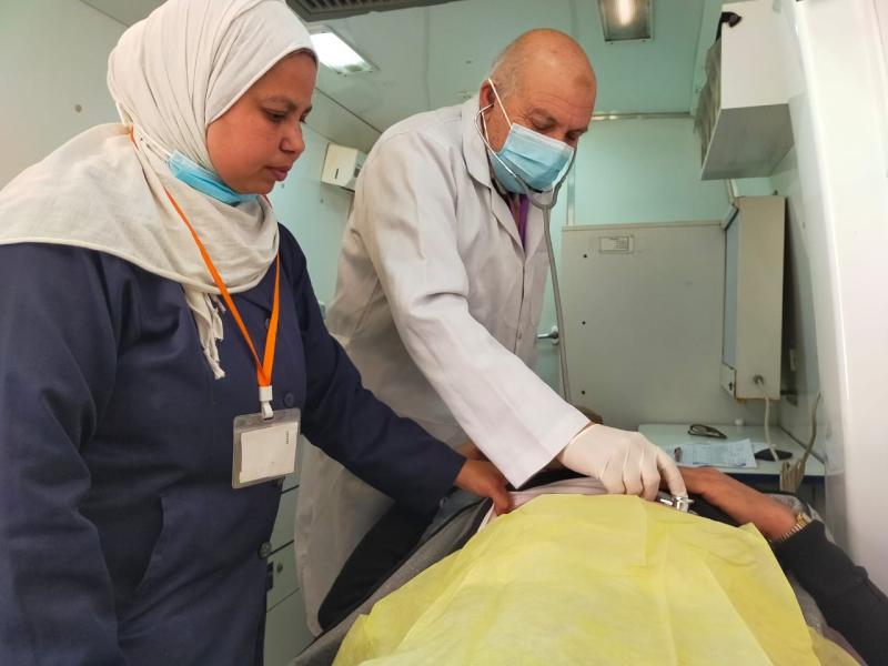 ضمن مبادرة "حياة كريمة" علاج ٢٠٣٠ مواطن  بالقافلة الطبية بصان الحجر 