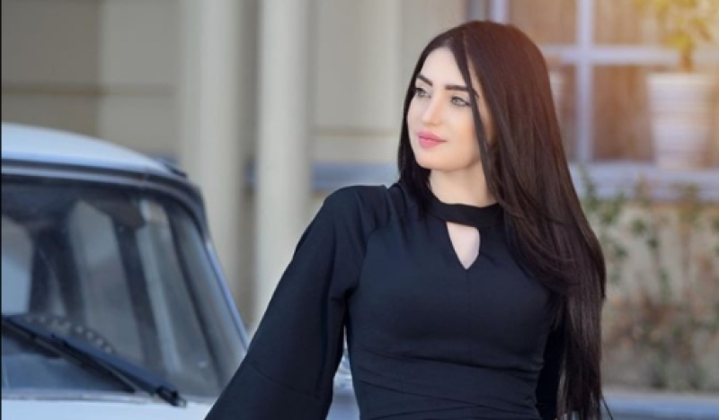 الفنانة مايه أحمد