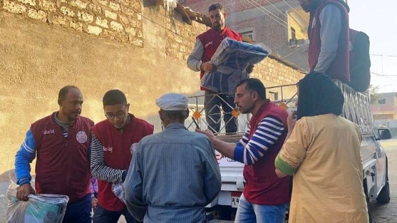 تضامن الشرقية : توزيع 300 بطانية على الاكثر احتياجا بالصالحية