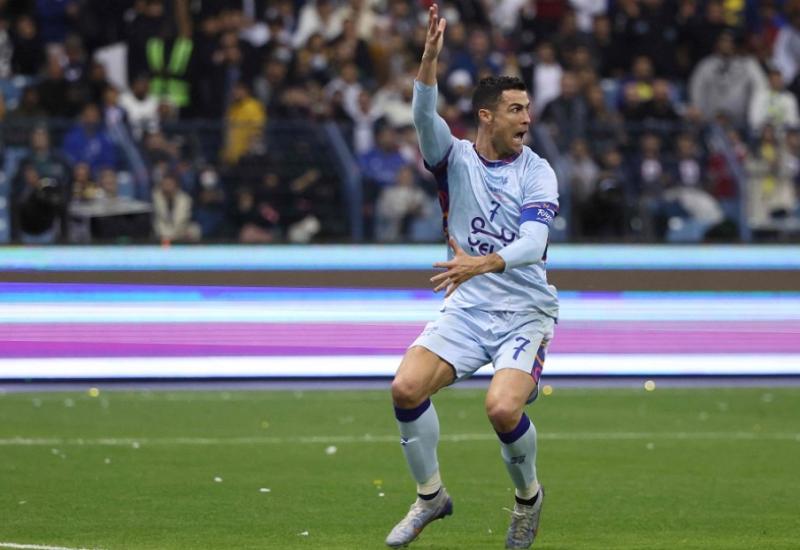 مباراة باريس سان جيرمان مع نجوم النصر والهلال