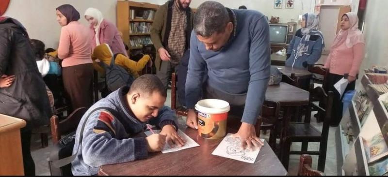 ذوو الهمم يحتفلون بعيد الشرطة في قصر ثقافة أحمد بهاء الدين