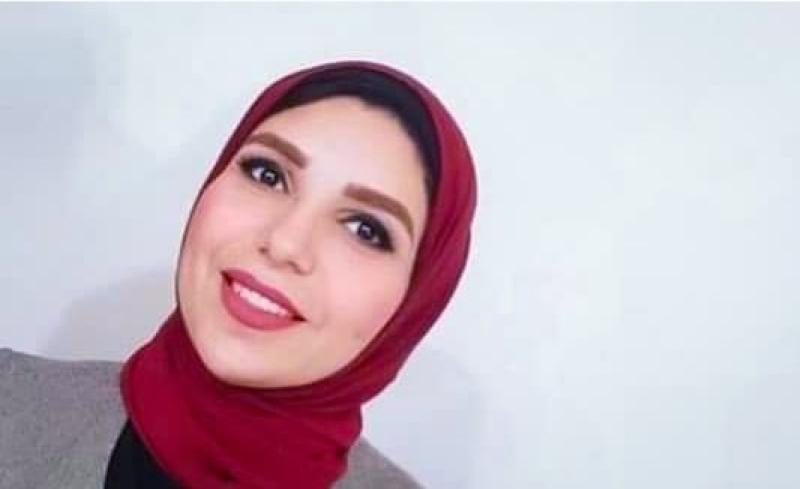 الصحفية إنچي طه 