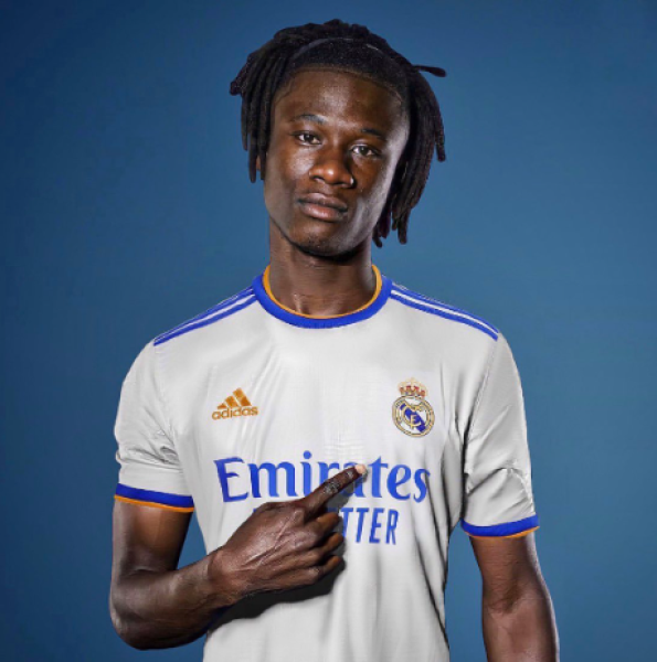 إدواردو كامافينجا لاعب ريال مدريد