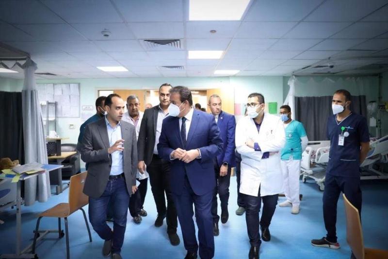 جولة وزير الصحة 