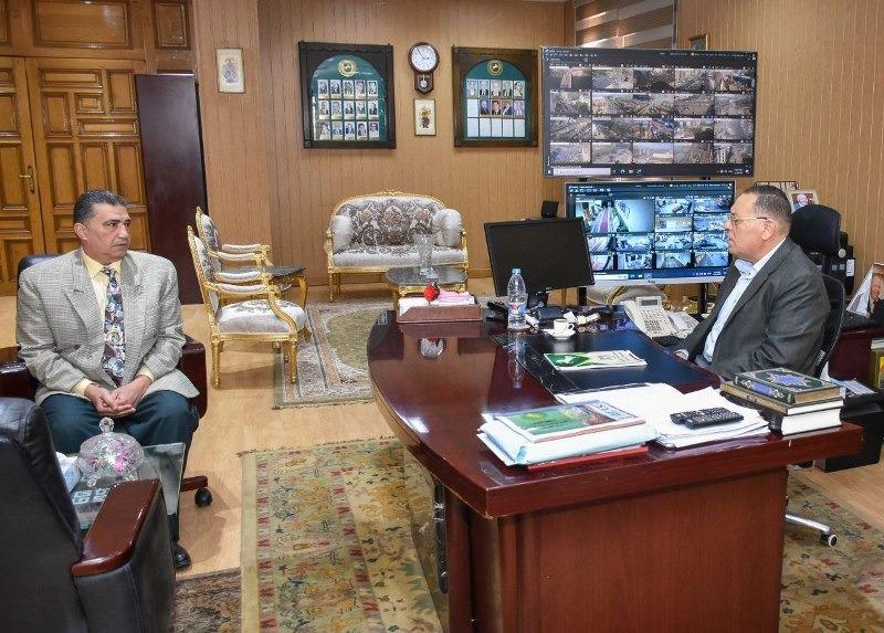 محافظ الشرقية يستقبل اللواء ايمن فهمى رئيس ابوحماد الجديد 