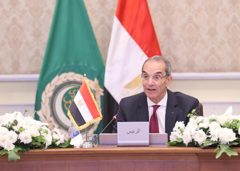 وزير الاتصالات 
