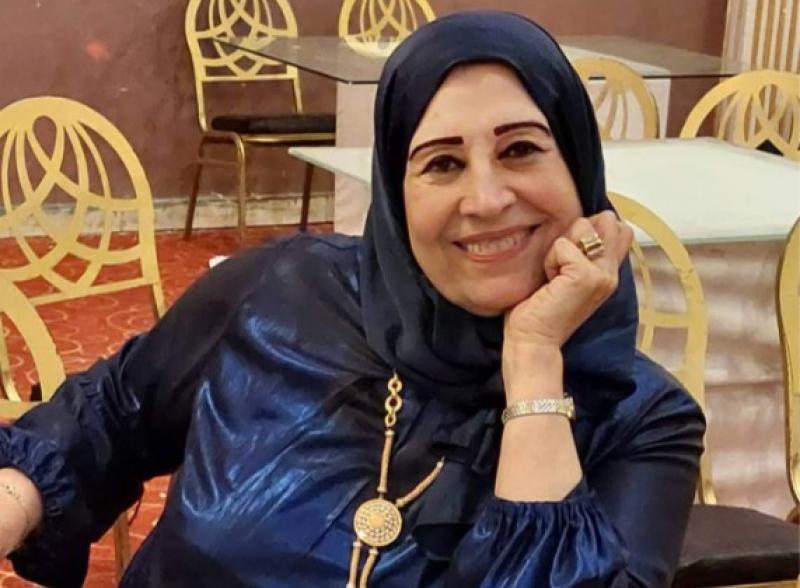 الكاتبة الصحفية أمال ربيع