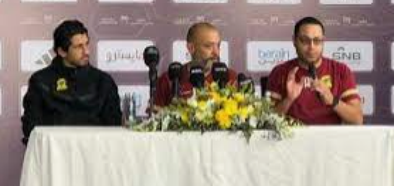 حجازي بجوار سانتو