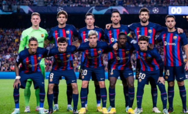 برشلونة