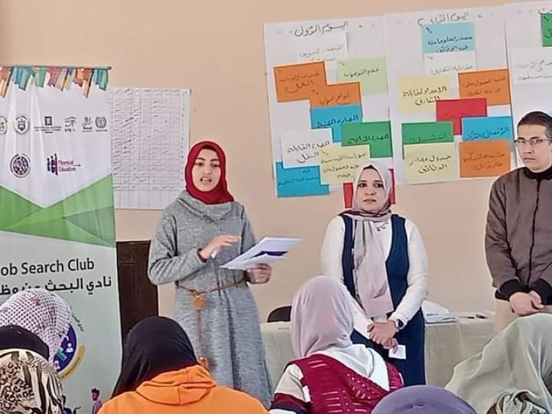 "قطار أندية البحث يصل مركز شباب كوم بوها" باسيوط 