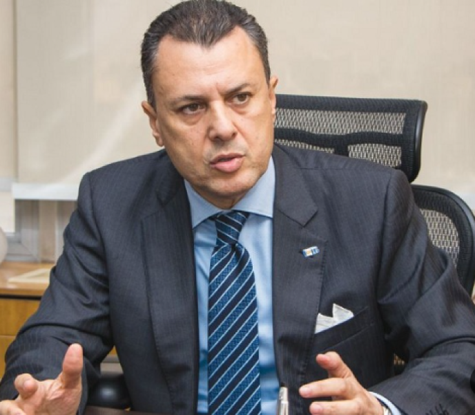 أحمد عيسي وزير السياحة والآثار