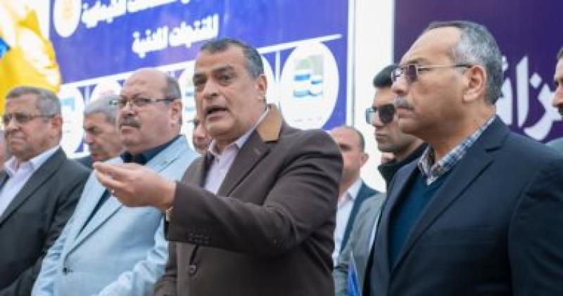 خلال الزيارة