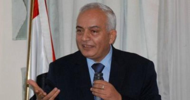  وزير التربية والتعليم  