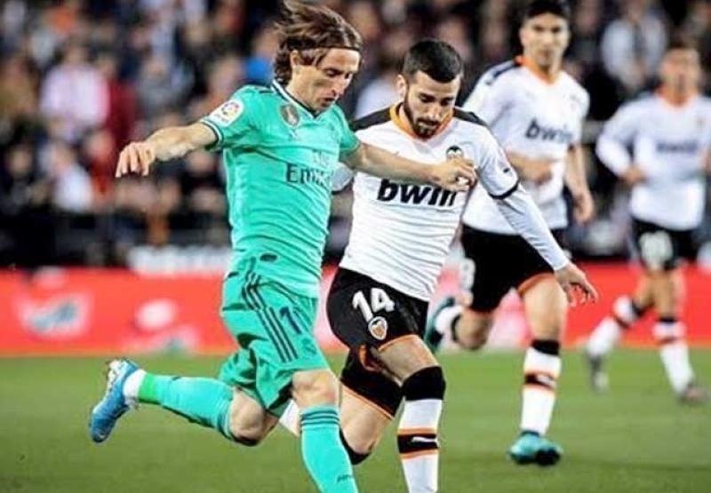 ريال مدريد وفالنسيا