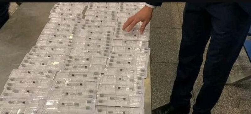 جمارك مطار القاهرة تضبط محاولة تهريب كمية من الأدوية البشرية