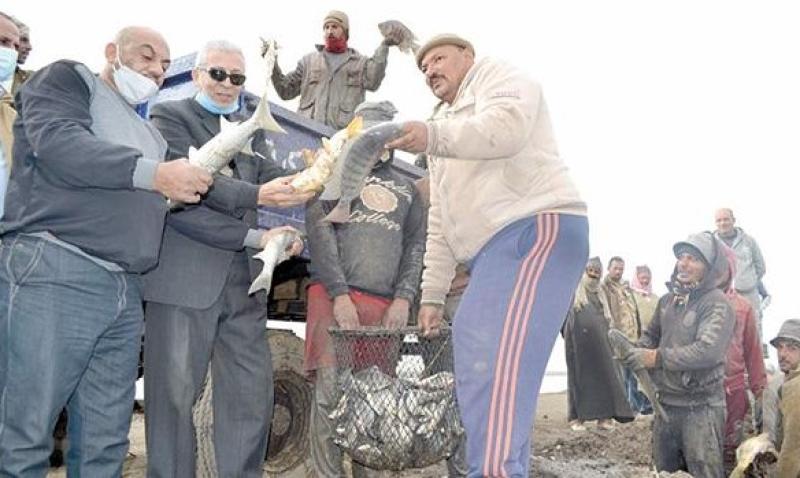 الاكتفاء الذاتى من الأسماك 