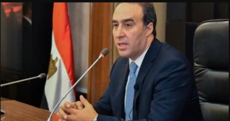 المستشار أحمد مناع 