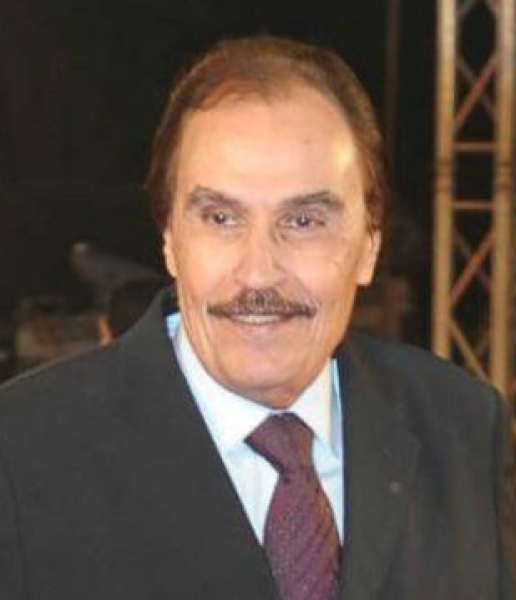 عزت العلايلي