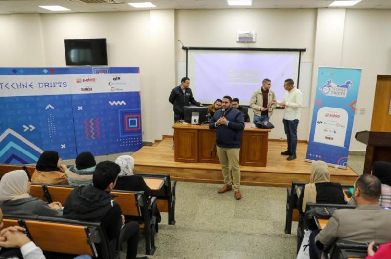 ندوة ”التكنولوچيا والابتكار والموهبة ” 