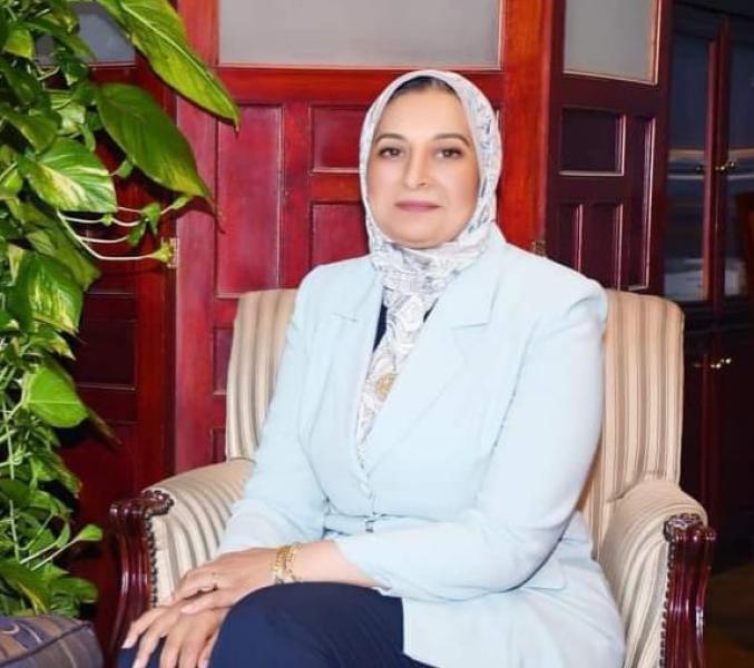  الدكتورة غادة فاروق 