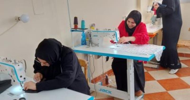   دورات تدريبية للشباب  
