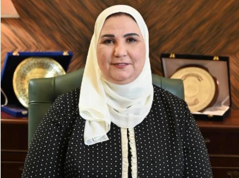 الدكتورة نيفين القباج