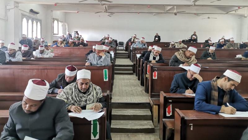 اختبارات تحريرية لاختيار أفضل الكفاءات للترقي الوظيفي في العمل الدعوي