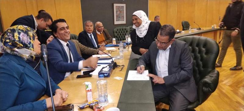  الكاتب الصحفي ممدوح الصغير