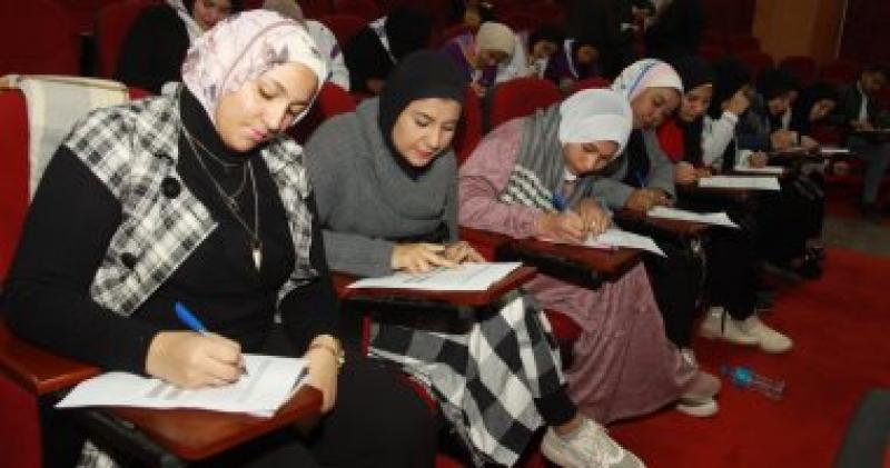 متطوعو صندوق مكافحة الإدمان لتنفيذ أنشطة لحماية الشباب من المخدرات